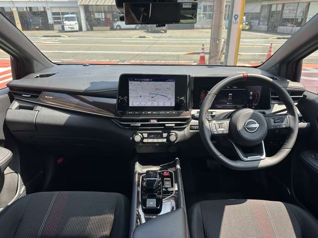 日産 ノートオーラ １．２ ＮＩＳＭＯ チューンド Ｅ－ＰＯＷＥＲ ４ＷＤ R7年 (東海) 99