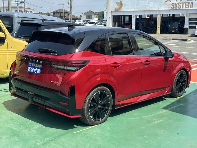 日産 ノートオーラ １．２ ＮＩＳＭＯ チューンド Ｅ－ＰＯＷＥＲ ４ＷＤ R7年 (東海) 99