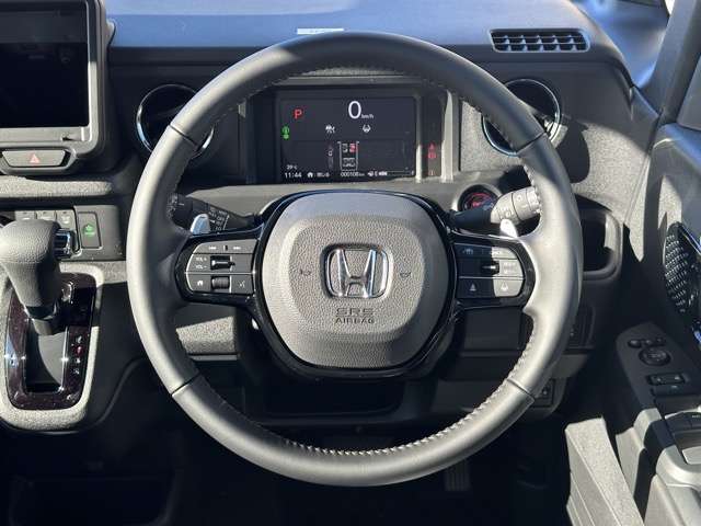 ホンダ Ｎ　ＢＯＸ カスタム ６６０ ターボ ブラック スタイル R8年 (東海) 99