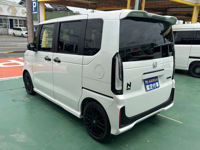ホンダ Ｎ　ＢＯＸ カスタム ６６０ ターボ ブラック スタイル R8年 (東海) 99
