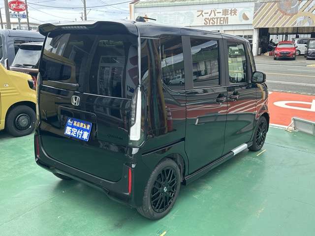 ホンダ Ｎ　ＢＯＸ カスタム ６６０ ターボ ブラック スタイル R8年 (東海) 99