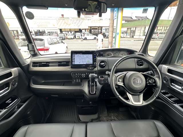 ホンダ Ｎ　ＢＯＸ カスタム ６６０ Ｌ ターボ スタイルプラス ブラック R4年 (東海) 99