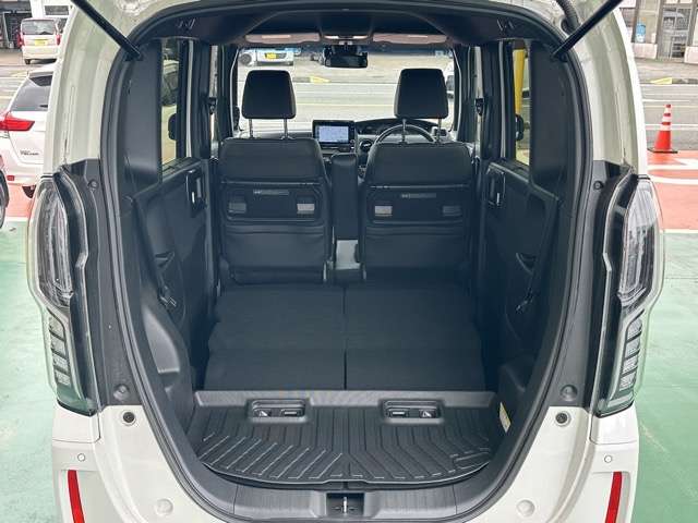 ホンダ Ｎ　ＢＯＸ カスタム ６６０ Ｌ ターボ スタイルプラス ブラック R4年 (東海) 99