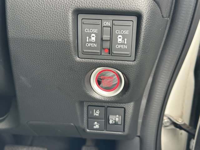 ホンダ Ｎ　ＢＯＸ カスタム ６６０ Ｌ ターボ スタイルプラス ブラック R4年 (東海) 99