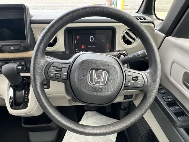 ホンダ Ｎ　ＢＯＸ ６６０ ファッションスタイル ２トーン R8年 (東海) 99
