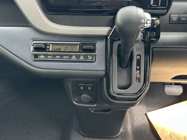 スズキ ソリオ １．２ ハイブリッド ＭＺ R8年 (東海) 99