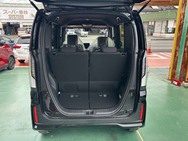 ホンダ Ｎ　ＢＯＸ カスタム ６６０ ブラック スタイル R8年 (東海) 99