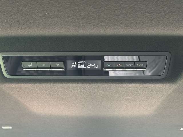 トヨタ ヴォクシー １．８ ハイブリッド Ｓ－Ｚ R7年 (東海) 99