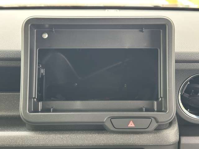 ホンダ Ｎ　ＢＯＸ カスタム ６６０ R8年 (東海) 99