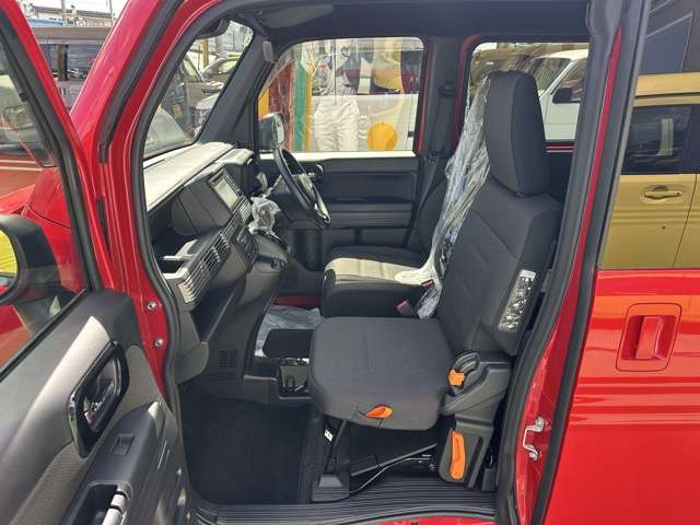 ホンダ Ｎ−ＶＡＮ ６６０ ＋スタイル ファン ターボ R5年 (東海) 99