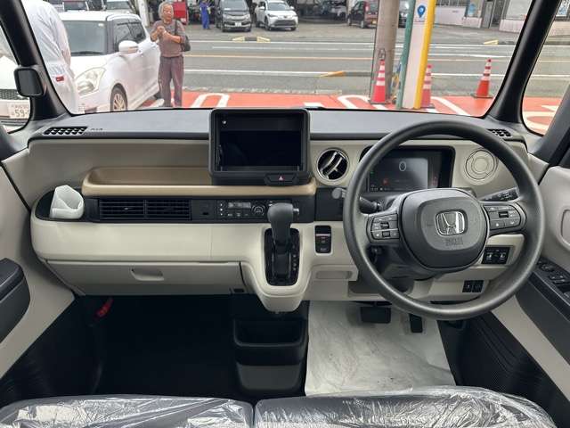 ホンダ Ｎ　ＢＯＸ ６６０ ファッションスタイル ２トーン R8年 (東海) 99