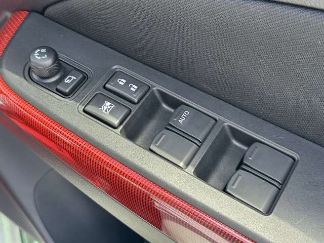スズキ スイフト スポーツ １．４ スズキ セーフティ サポート非装着車 R3年 (東海) 99
