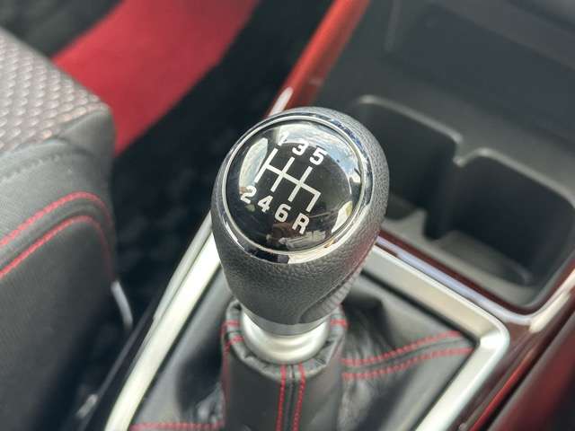スズキ スイフト スポーツ １．４ スズキ セーフティ サポート非装着車 R3年 (東海) 99