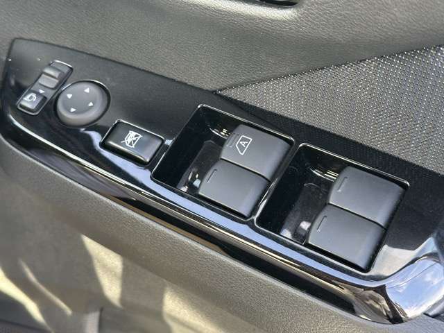 日産 デイズ ６６０ ハイウェイスターＸ R4年 (東海) 99