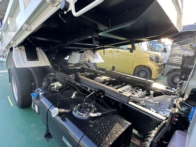 三菱フソウ キャンター ３．０ 強化ダンプ 全低床 ディーゼルターボ R8年 (東海) 99