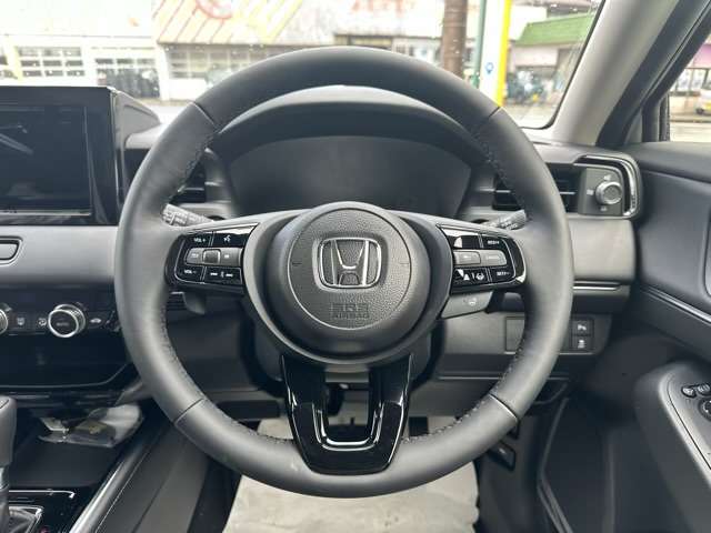 ホンダ ヴェゼル １．５ Ｅ：ＨＥＶ Ｚ R8年 (東海) 99
