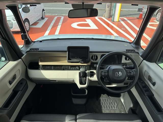 ホンダ Ｎ　ＢＯＸ ６６０ ファッションスタイル ２トーン R8年 (東海) 99