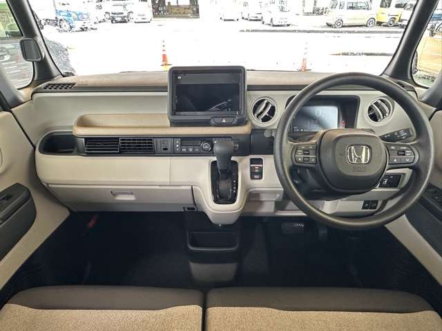 ホンダ Ｎ　ＢＯＸ ６６０ ファッションスタイル ２トーン R8年 (東海) 99
