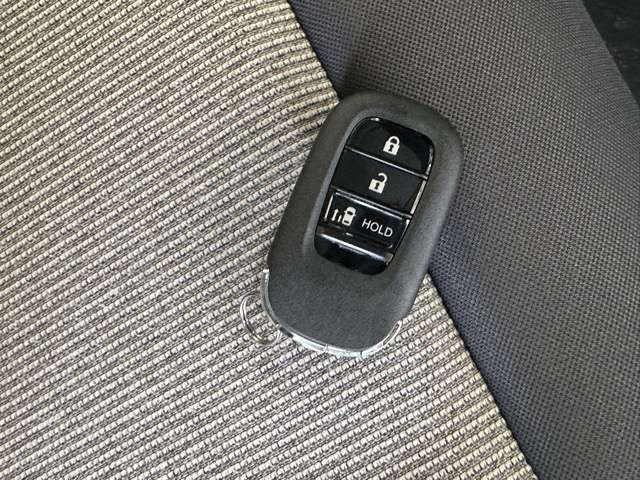 ホンダ Ｎ　ＢＯＸ ６６０ ファッションスタイル ２トーン R8年 (東海) 99