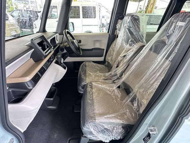 ホンダ Ｎ　ＢＯＸ ６６０ ファッションスタイル ２トーン R8年 (東海) 99