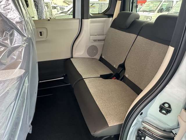 ホンダ Ｎ　ＢＯＸ ６６０ ファッションスタイル ２トーン R8年 (東海) 99