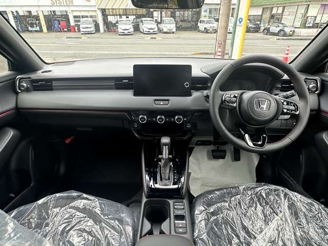 ホンダ ヴェゼル １．５ Ｅ：ＨＥＶ ＲＳ R8年 (東海) 99