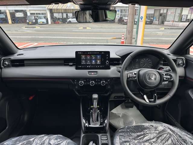 ホンダ ヴェゼル １．５ Ｅ：ＨＥＶ ＲＳ R8年 (東海) 99