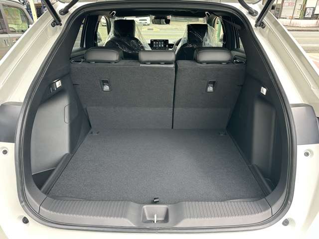 ホンダ ヴェゼル １．５ Ｅ：ＨＥＶ ＲＳ R8年 (東海) 99