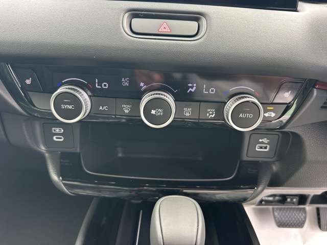 ホンダ ヴェゼル １．５ Ｅ：ＨＥＶ ＲＳ R8年 (東海) 99