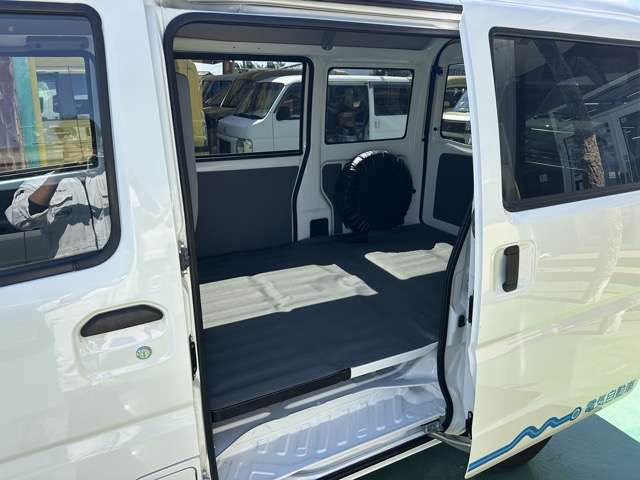 三菱 ミニキャブミーブ ＣＤ １６．０ＫＷＨ ２シーター ハイルーフ R5年 (東海) 99