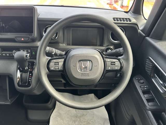 ホンダ Ｎ　ＢＯＸ カスタム ６６０ R8年 (東海) 99