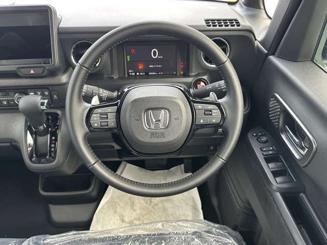 ホンダ Ｎ　ＢＯＸ カスタム ６６０ ターボ R8年 (東海) 99