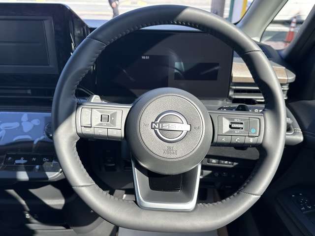 日産 セレナ ２．０ ＡＵＴＥＣＨ ライン 日産オリジナルナビ取付パッケージ装着車 R8年 (東海) 99