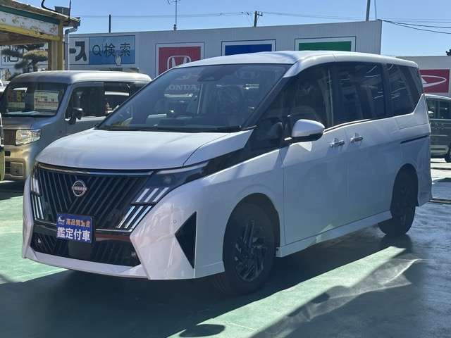 日産 セレナ １．４ Ｅ－ＰＯＷＥＲ ハイウェイスターＶ 日産オリジナルナビ取付パッケージ装着車 R8年 (東海) 99