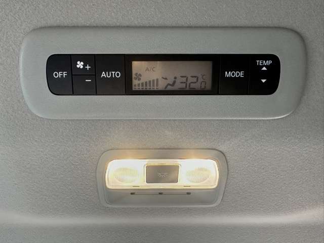 日産 セレナ ２．０ ハイウェイスターＶ ＮＩＳＳＡＮＣＯＮＮＥＣＴインフォテインメントシステム装着車 R8年 (東海) 99