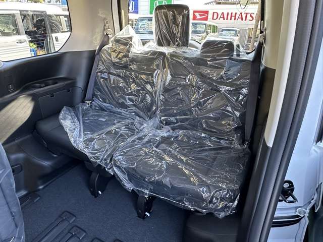 日産 セレナ ２．０ ＡＵＴＥＣＨ ライン 日産オリジナルナビ取付パッケージ装着車 R8年 (東海) 99