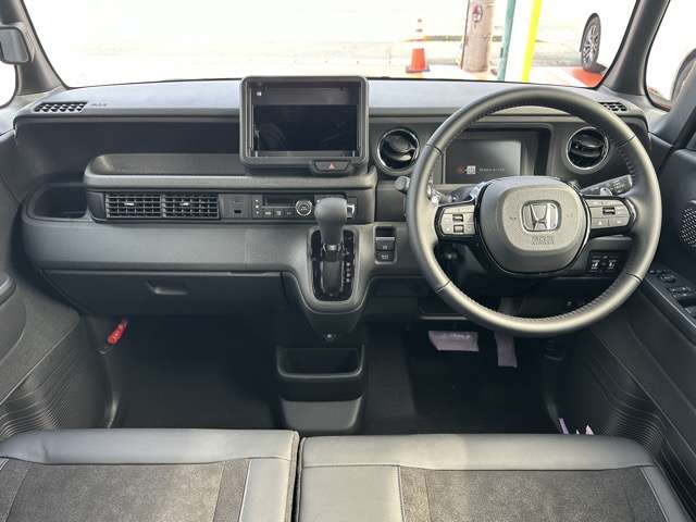 ホンダ Ｎ　ＢＯＸ カスタム ６６０ ターボ R8年 (東海) 99