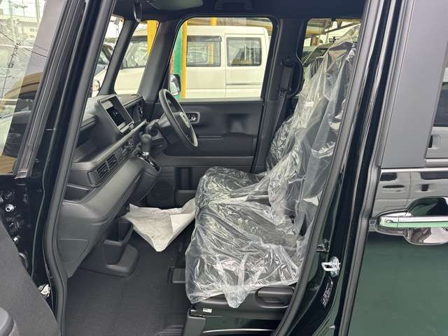 ホンダ Ｎ　ＢＯＸ カスタム ６６０ R8年 (東海) 99