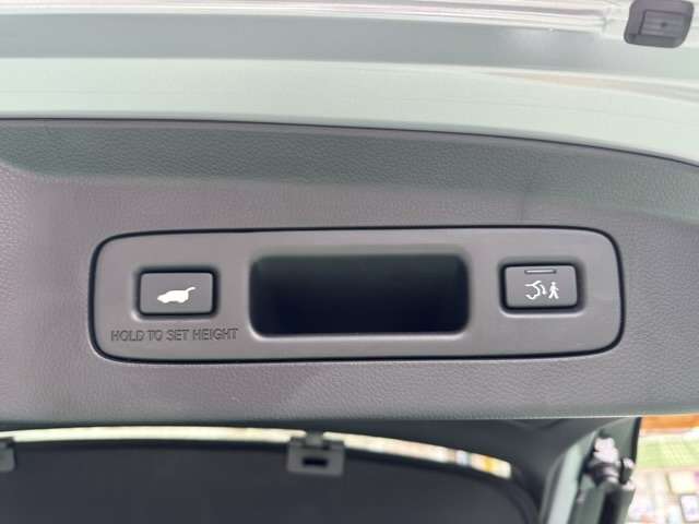 ホンダ ヴェゼル １．５ Ｅ：ＨＥＶ Ｚ R8年 (東海) 99