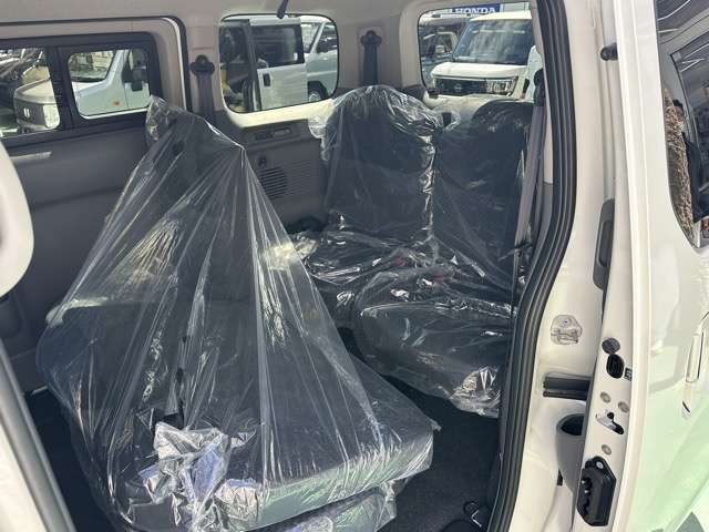 日産 ＮＶ２００バネット １．６ １６Ｘ－３Ｒ R8年 (東海) 99