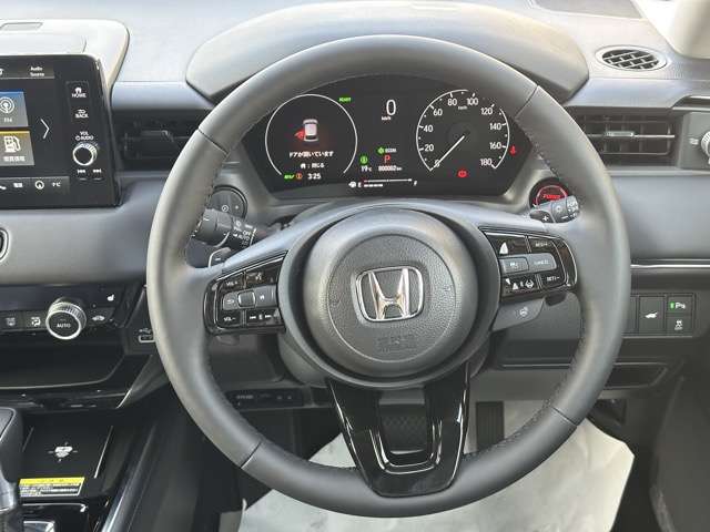 ホンダ ヴェゼル １．５ Ｅ：ＨＥＶ Ｚ R8年 (東海) 99