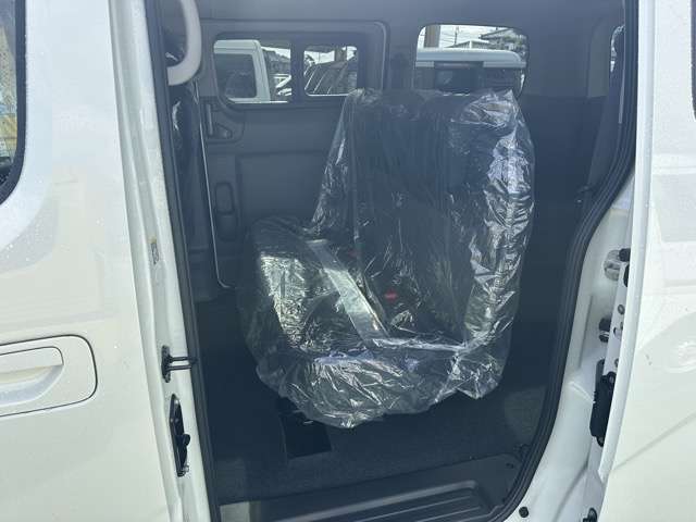 日産 ＮＶ２００バネット １．６ １６Ｘ－２Ｒ R8年 (東海) 99