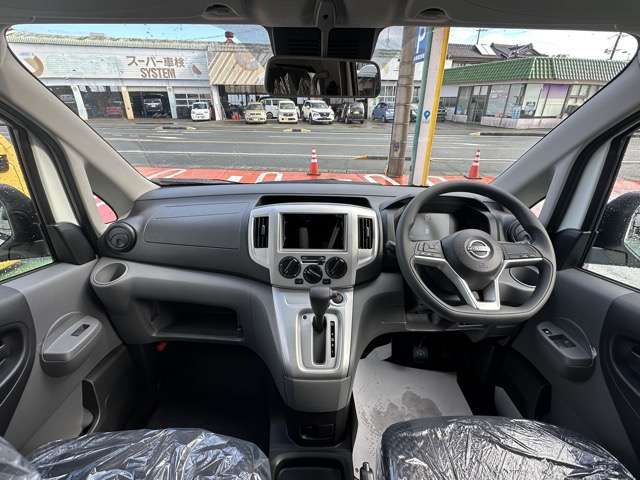 日産 ＮＶ２００バネット １．６ １６Ｘ－２Ｒ R8年 (東海) 99