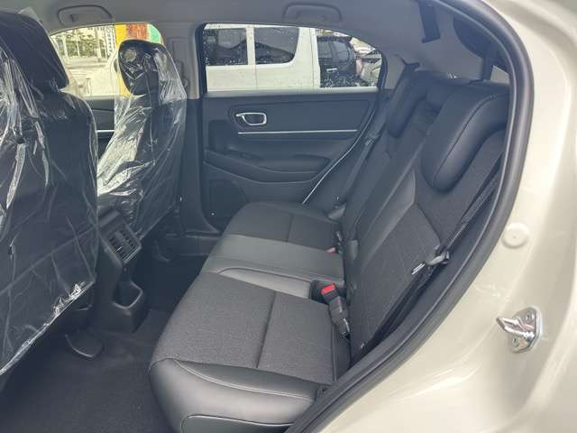 ホンダ ヴェゼル １．５ Ｅ：ＨＥＶ Ｚ R8年 (東海) 99