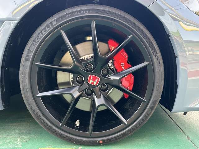 ホンダ シビック ２．０ レーシングブラックパッケージ R8年 (東海) 99