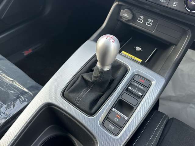 ホンダ シビック ２．０ レーシングブラックパッケージ R8年 (東海) 99