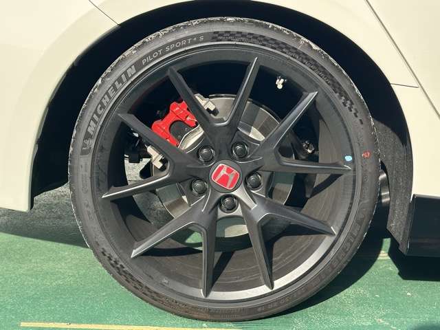 ホンダ シビック ２．０ レーシングブラックパッケージ R7年 (東海) 99