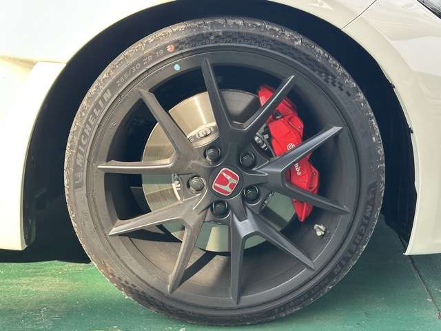 ホンダ シビック ２．０ レーシングブラックパッケージ R7年 (東海) 99