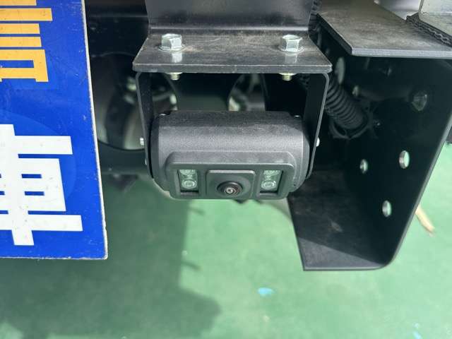 三菱フソウ キャンター ３．０ ダブルキャブ 全低床 ディーゼルターボ R6年 (東海) 99
