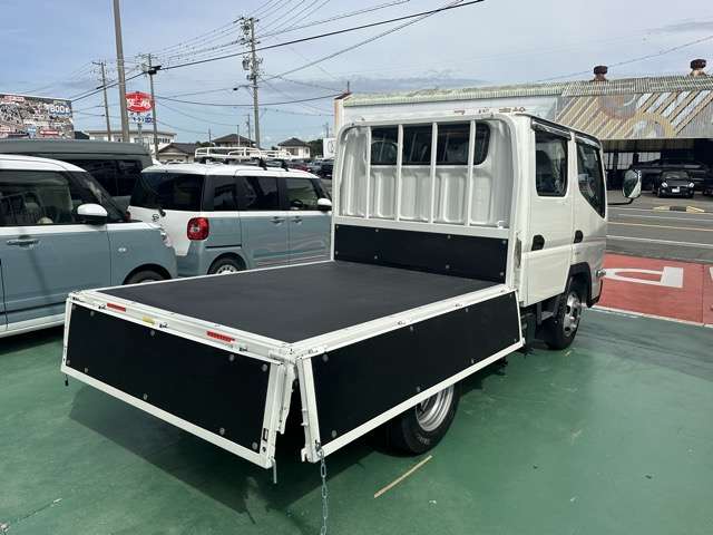 三菱フソウ キャンター ３．０ ダブルキャブ 全低床 ディーゼルターボ R6年 (東海) 99